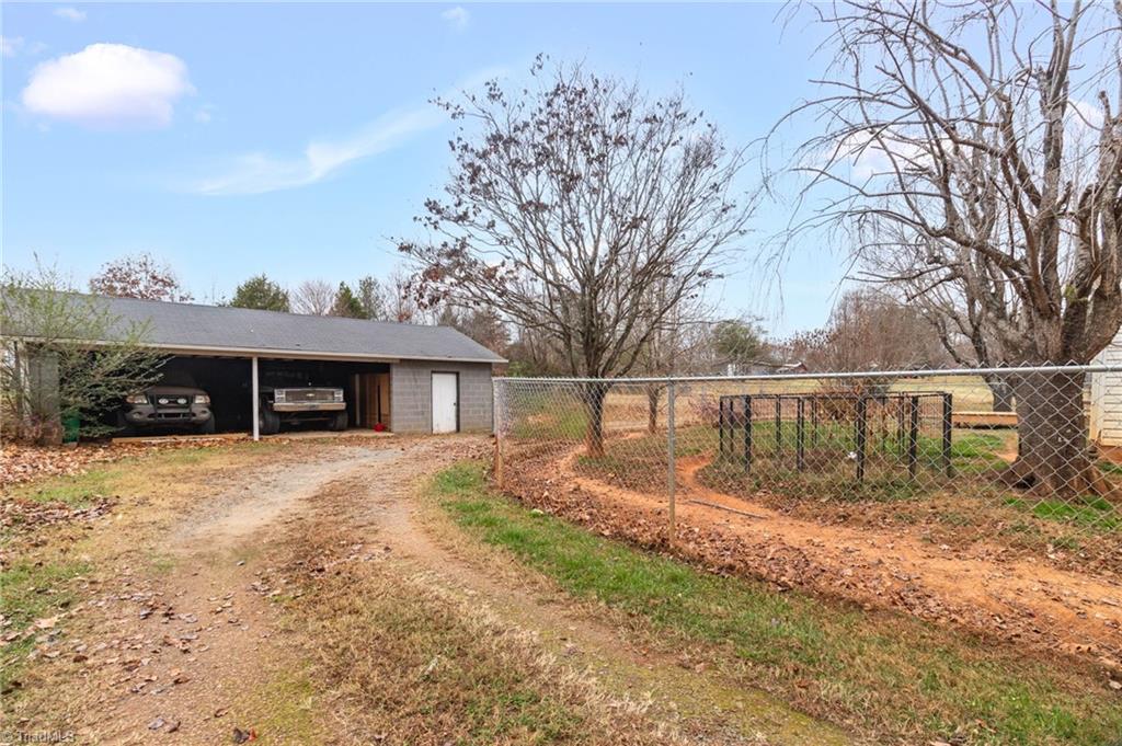 2552 Old US Highway 52 S