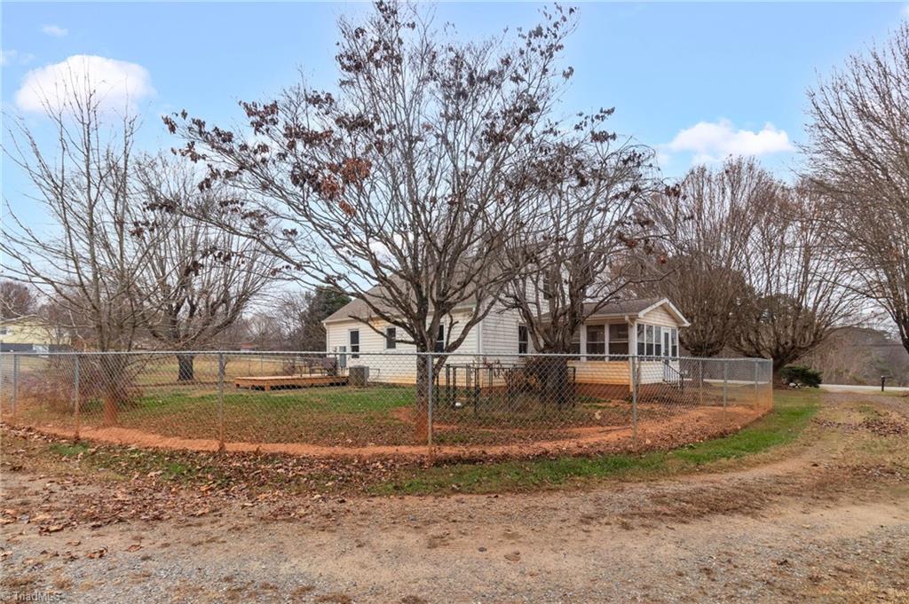 2552 Old US Highway 52 S