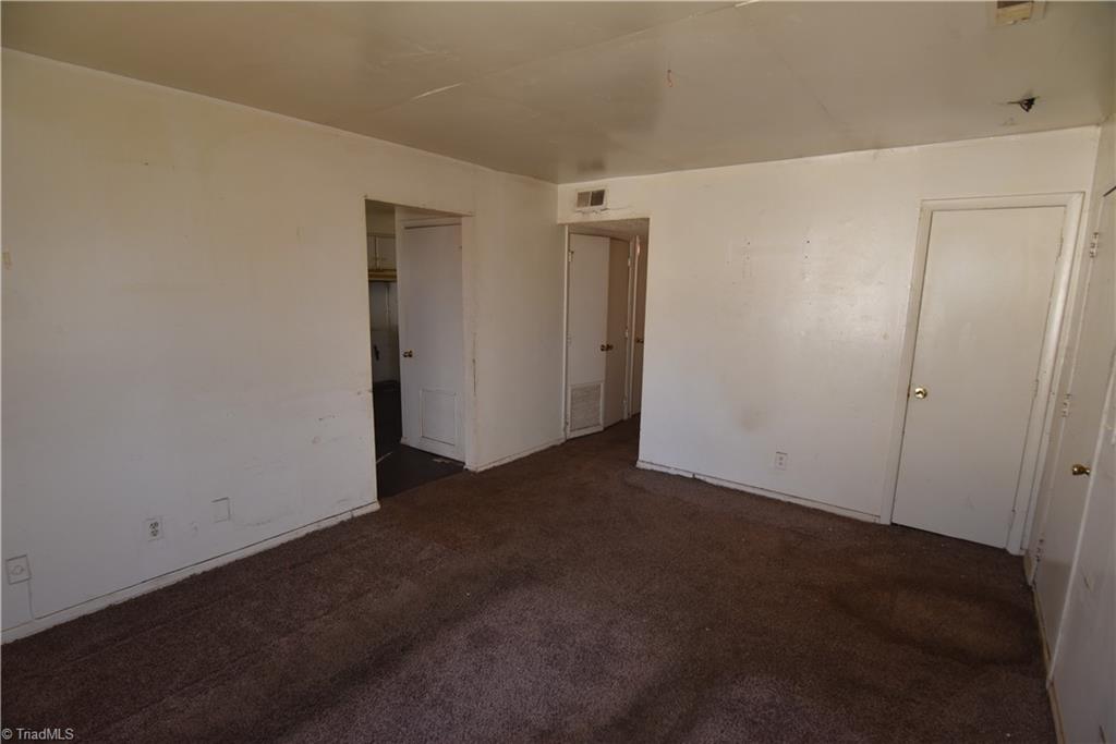 655 Amanda Place, Winston-Salem