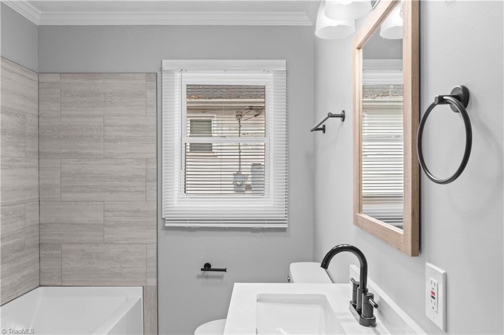 4905 Wilkes Drive, Winston-Salem