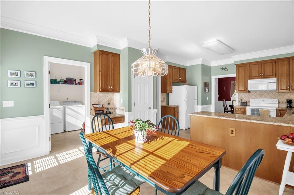 8115 Glengarriff Road