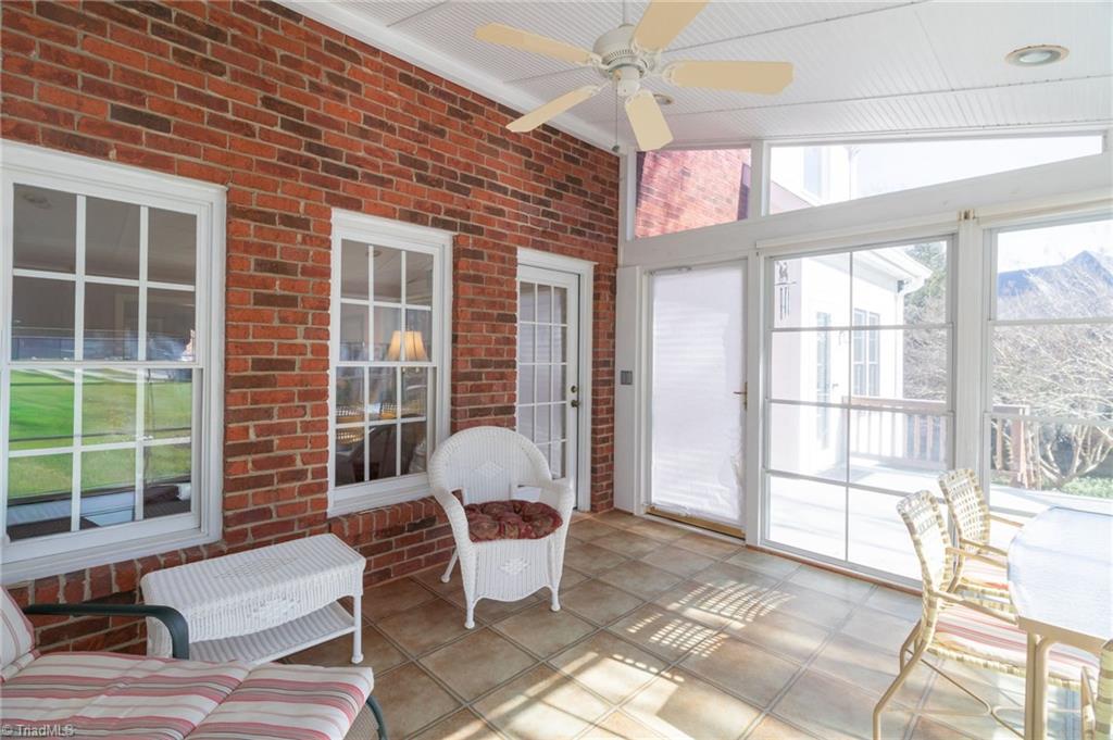 8115 Glengarriff Road