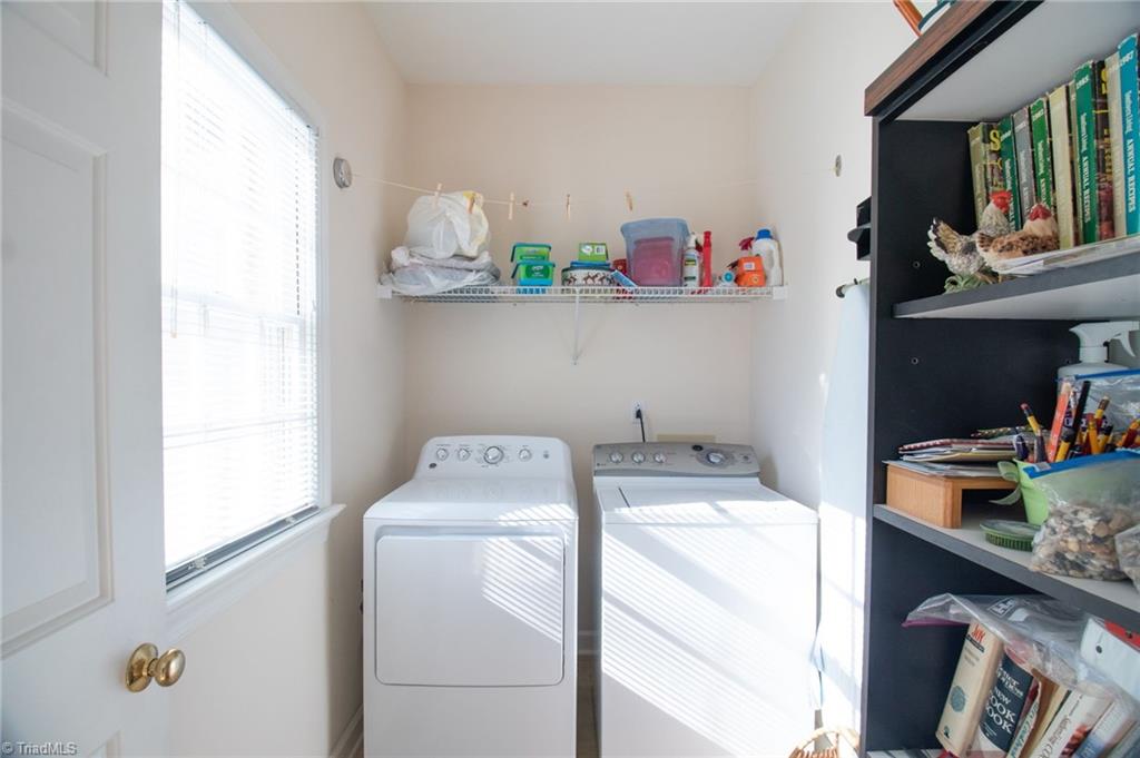 8115 Glengarriff Road