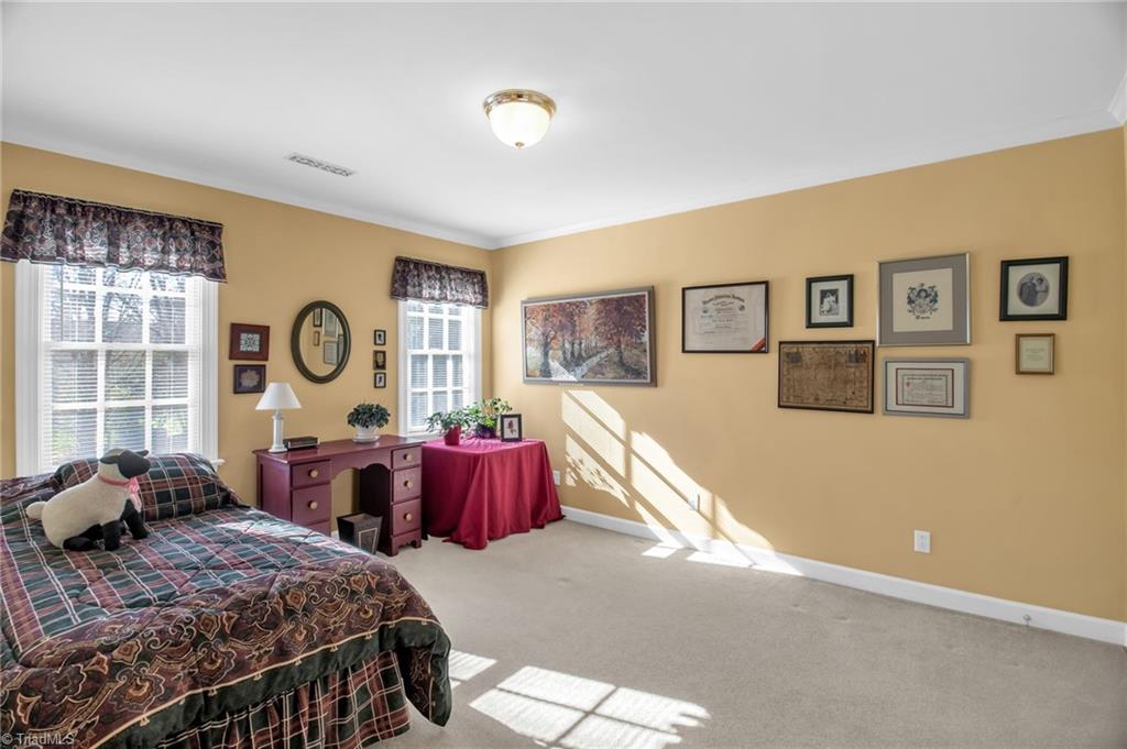 8115 Glengarriff Road