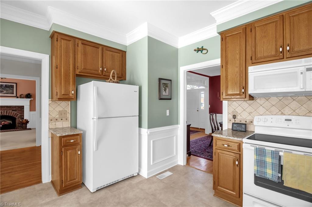 8115 Glengarriff Road