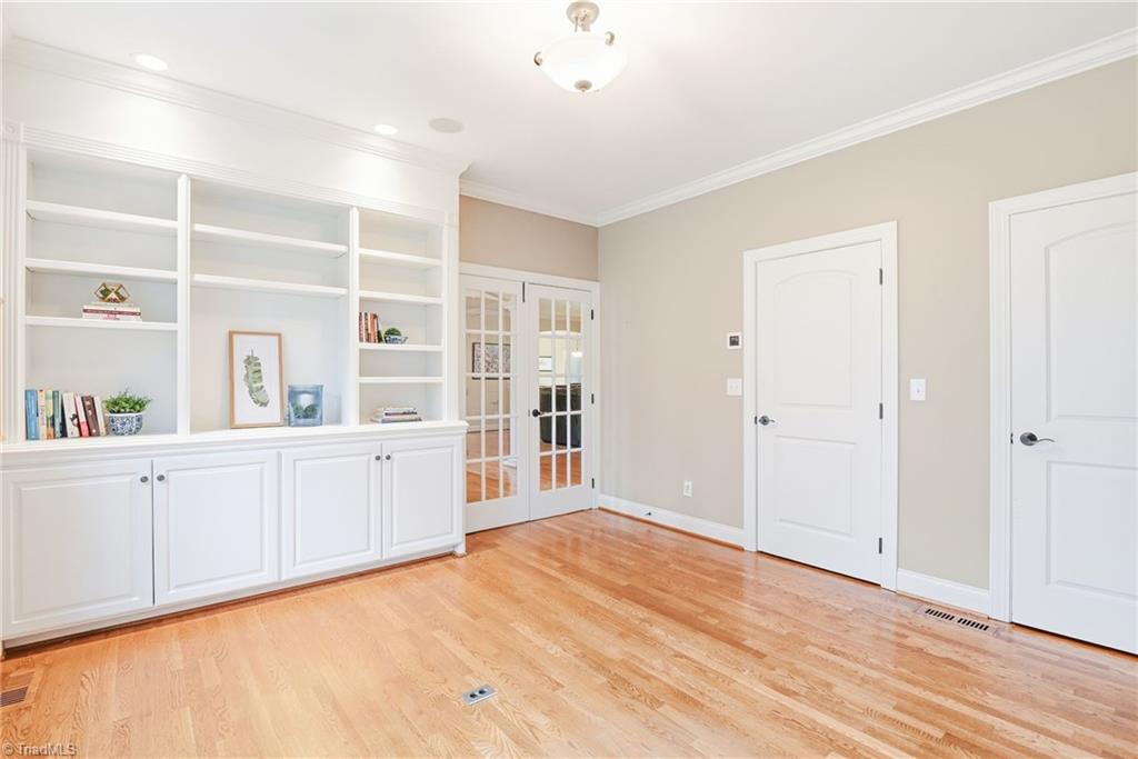 169 King Arthur Lane