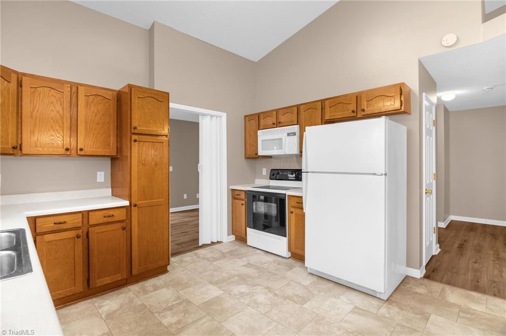 124 Bethania Oaks Circle