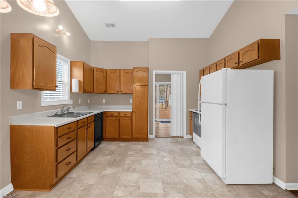 124 Bethania Oaks Circle