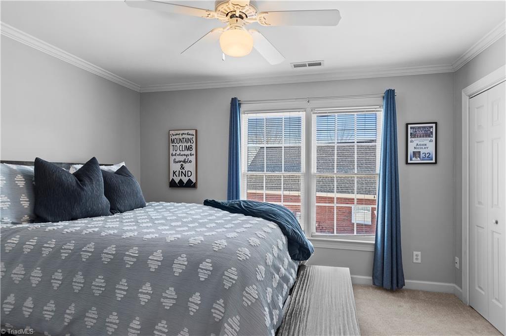 517 Oak Valley Boulevard