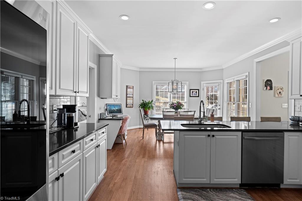 517 Oak Valley Boulevard