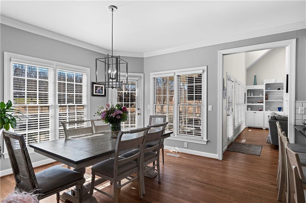 517 Oak Valley Boulevard