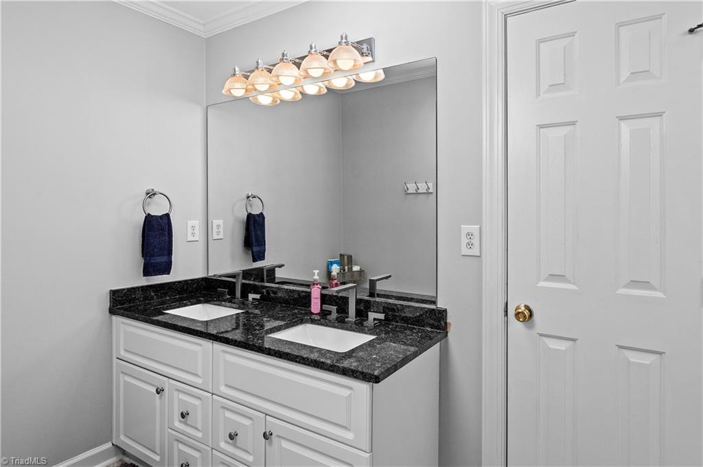 517 Oak Valley Boulevard