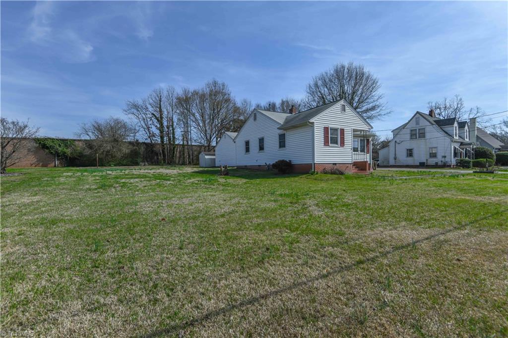 416 Greenwood Drive