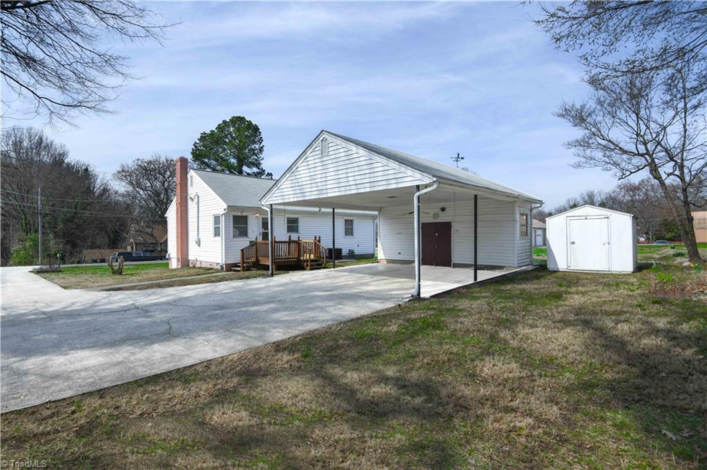 416 Greenwood Drive