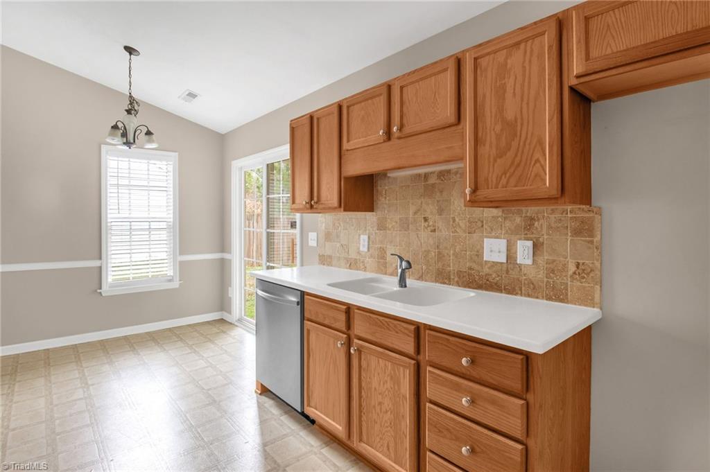 977 Benjamins Way, Winston-Salem