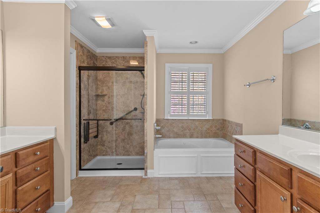1360 Rosewood Court, Winston-Salem