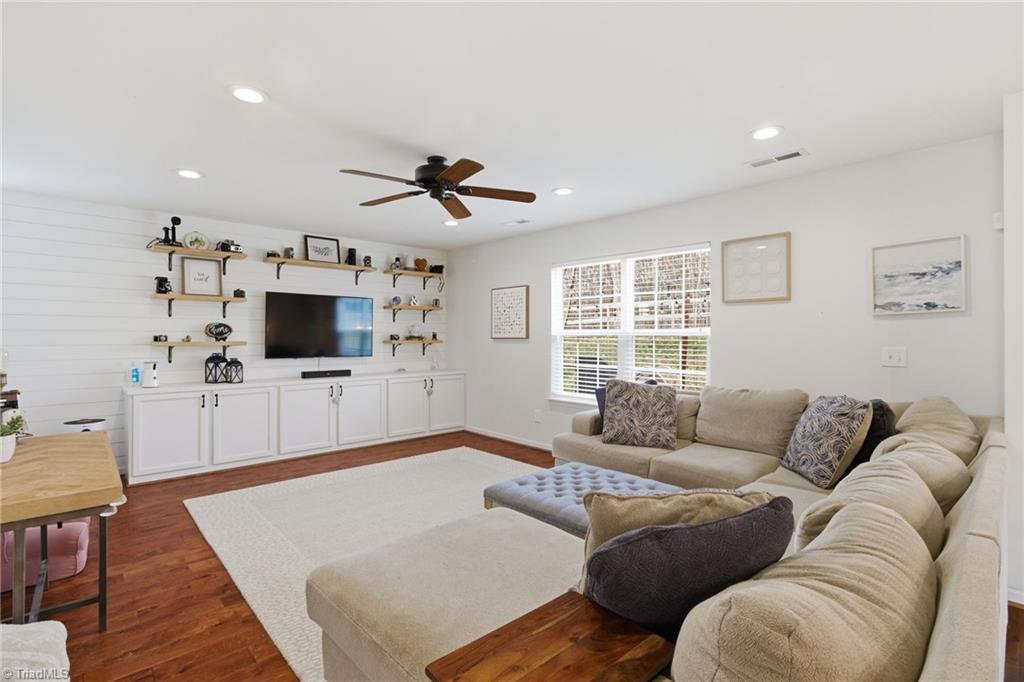 4418 Abbey Park Road