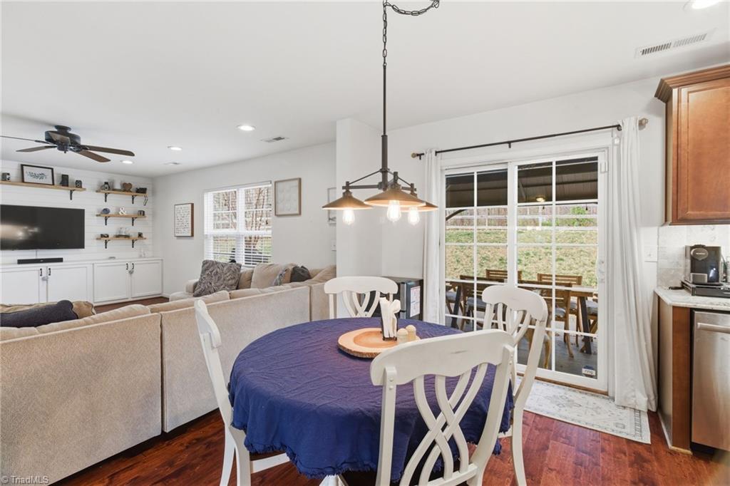 4418 Abbey Park Road