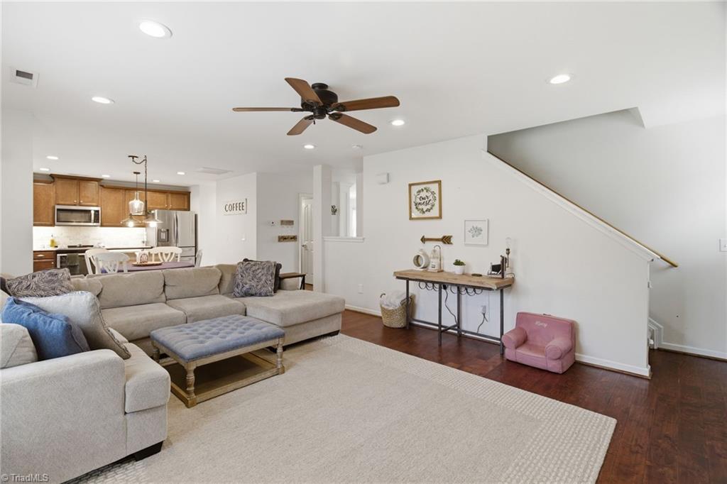 4418 Abbey Park Road