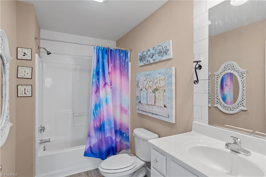 3053 Hallmark Estates Drive