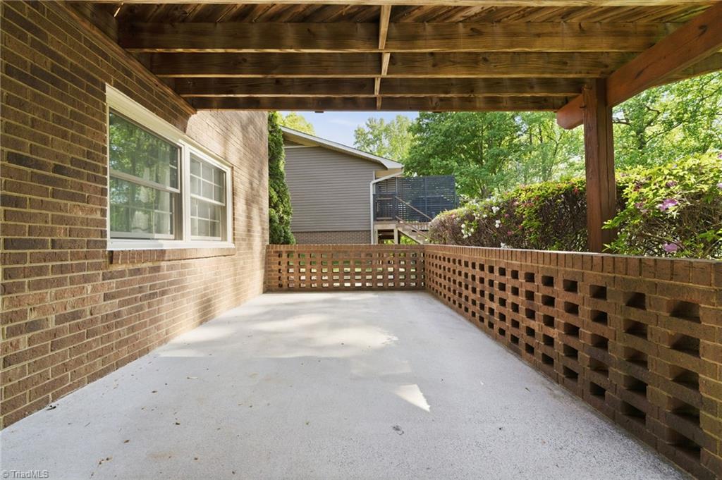 1714 Valley Brook Road