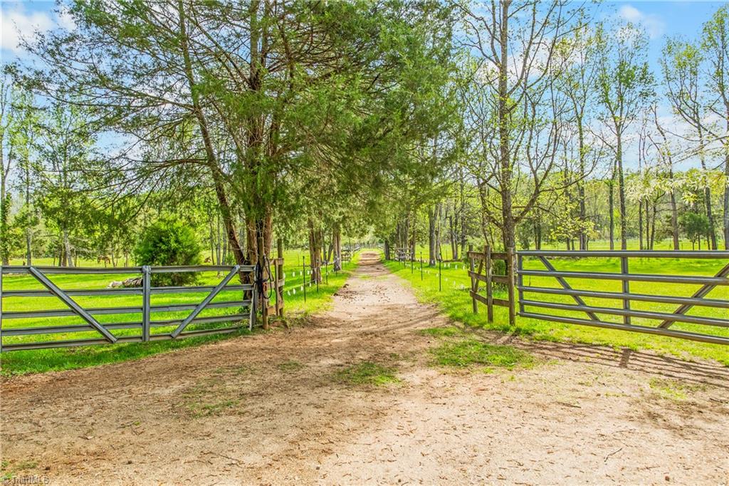 5095 Ashlyn Drive, Winston-Salem