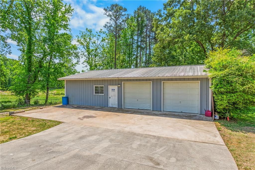 340 Fishel Road, Winston-Salem