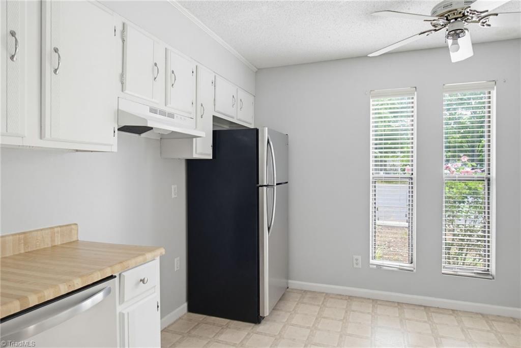 3730 Heathrow Drive, Winston-Salem