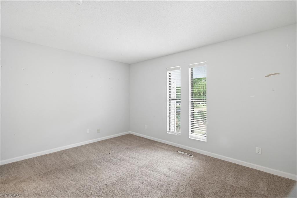 3730 Heathrow Drive, Winston-Salem