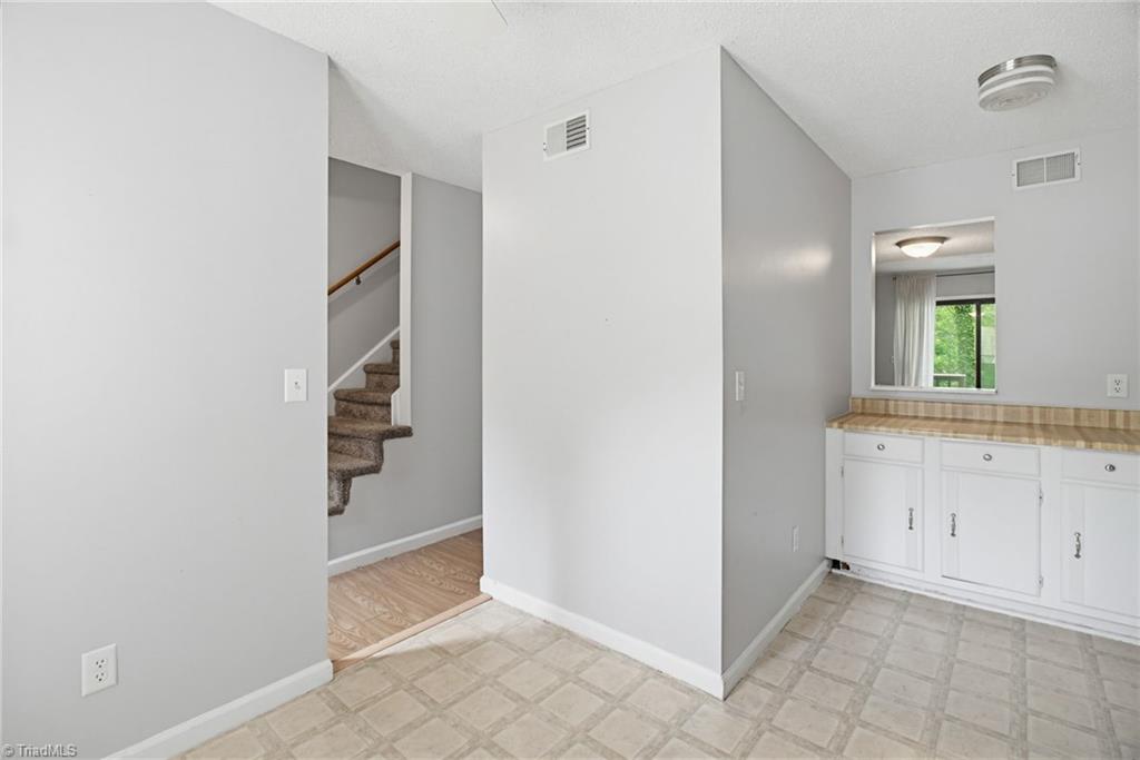 3730 Heathrow Drive, Winston-Salem