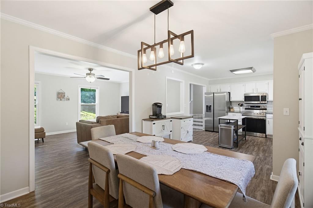 1136 Boulder Road