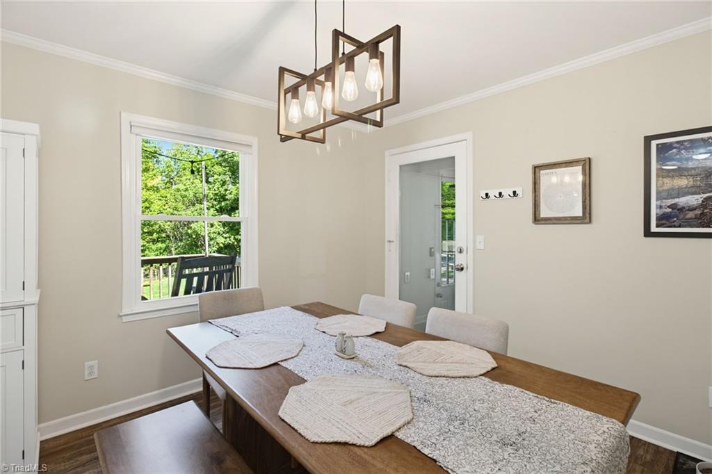 1136 Boulder Road