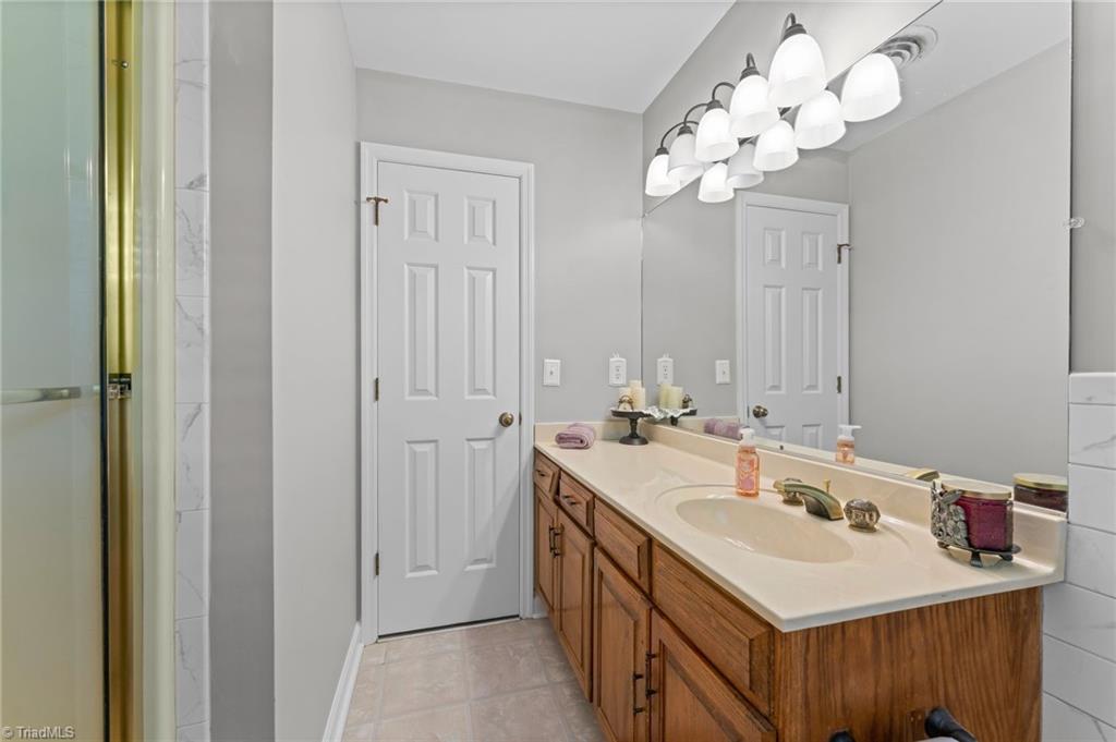 5754 Stanleyville Drive, Winston-Salem