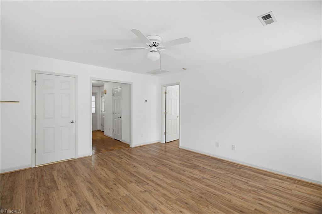 1735 Springfield Farm Court