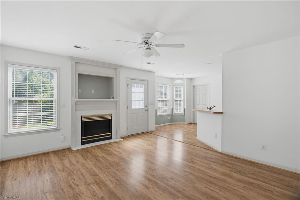 1735 Springfield Farm Court