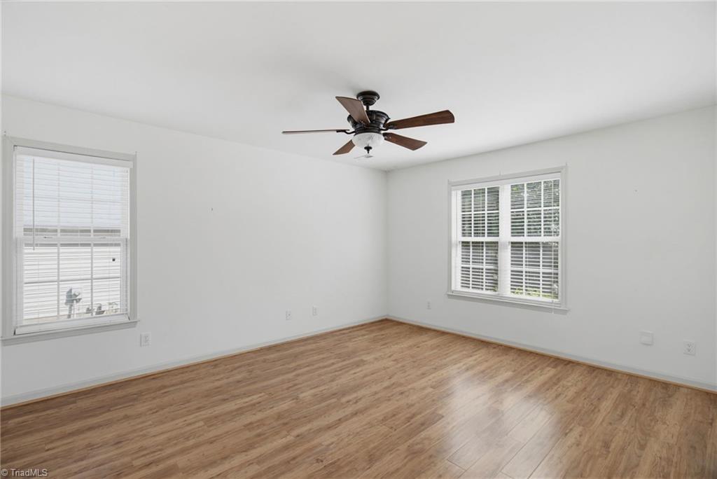 1735 Springfield Farm Court