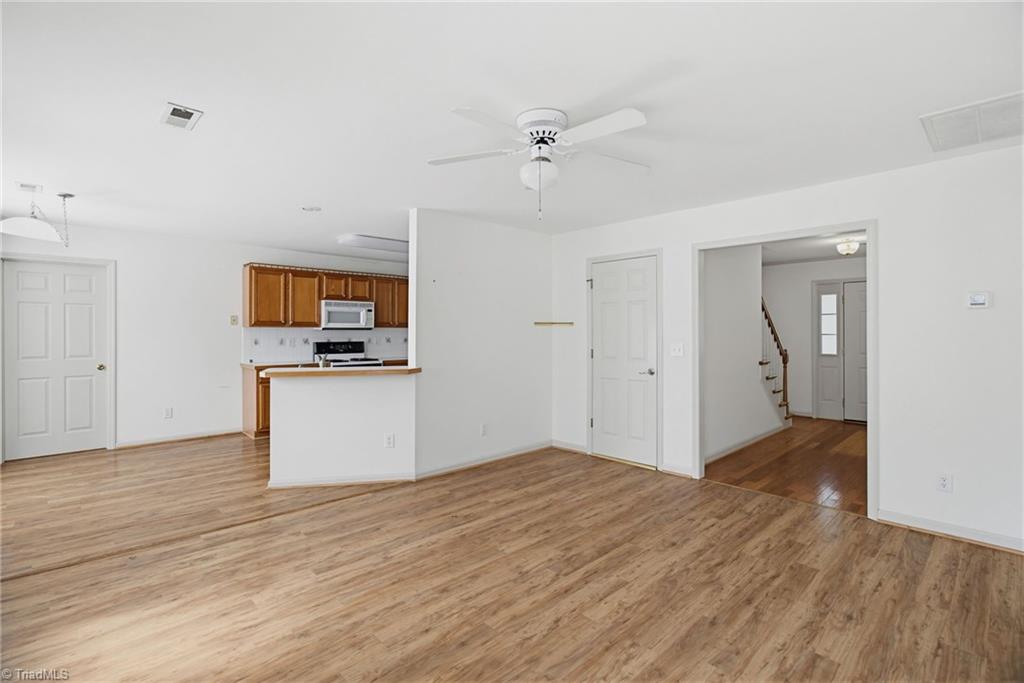 1735 Springfield Farm Court