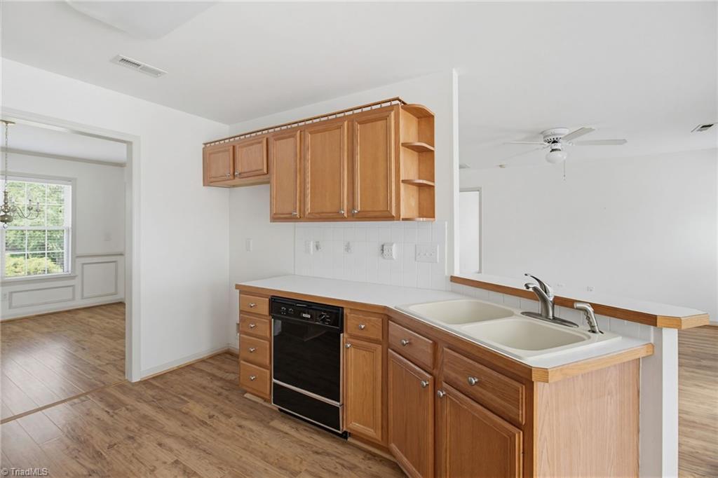 1735 Springfield Farm Court