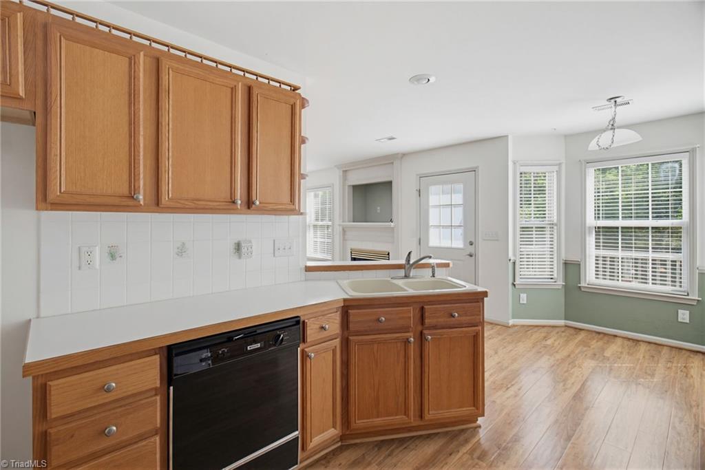 1735 Springfield Farm Court