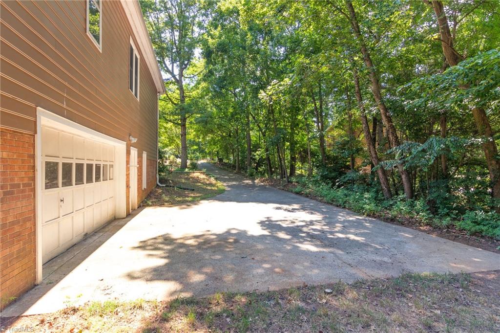 3220 Hickory Ridge Drive, Winston-Salem