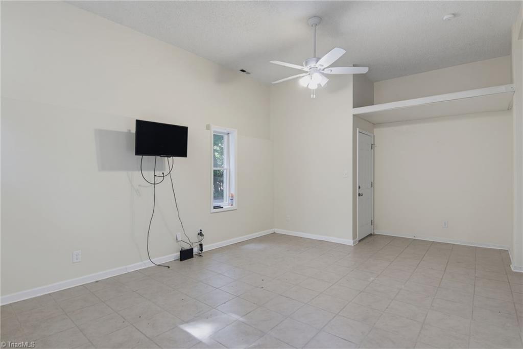 3220 Hickory Ridge Drive, Winston-Salem