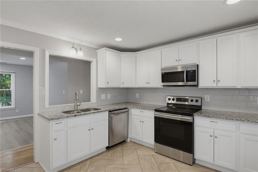 3220 Hickory Ridge Drive, Winston-Salem