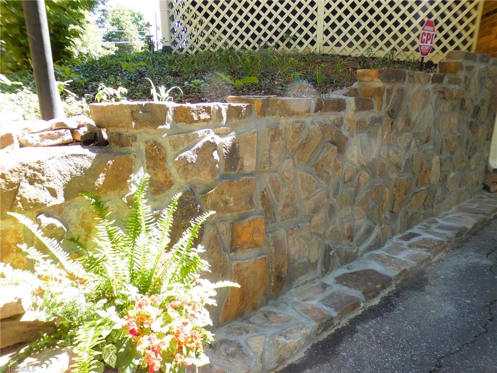 2815 Eland Drive, Winston-Salem