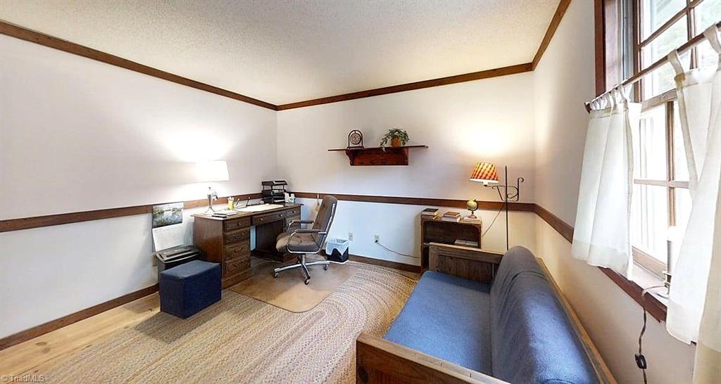 2815 Eland Drive, Winston-Salem
