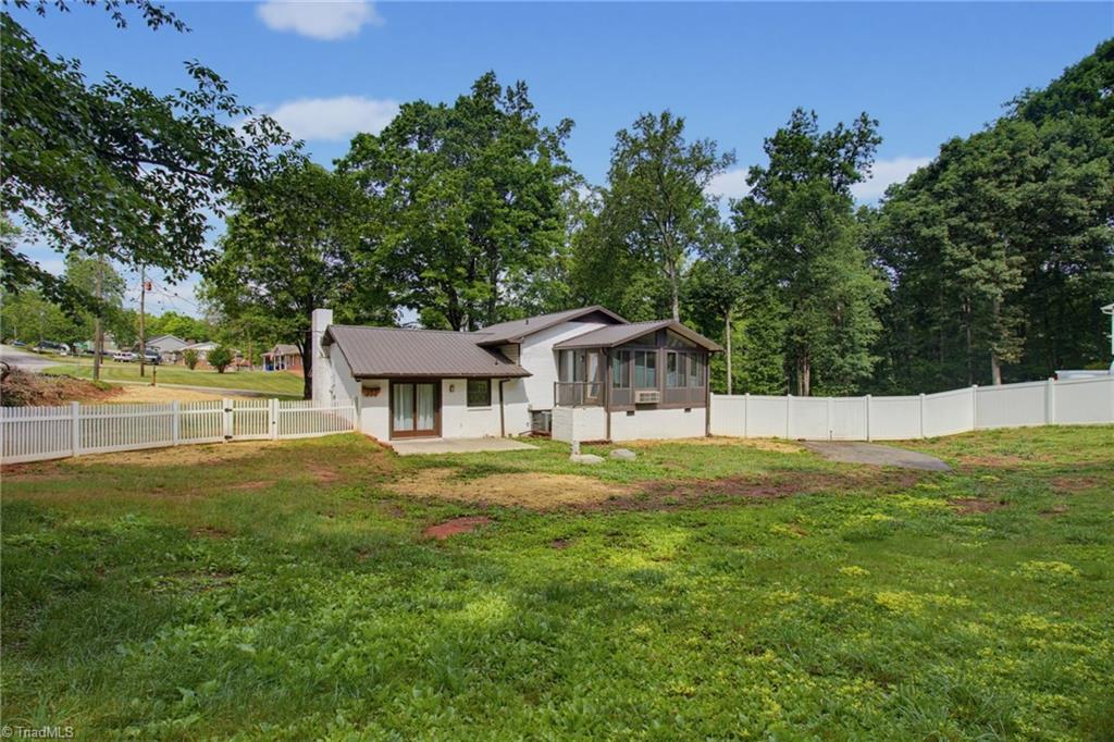 1550 Sauratown Road