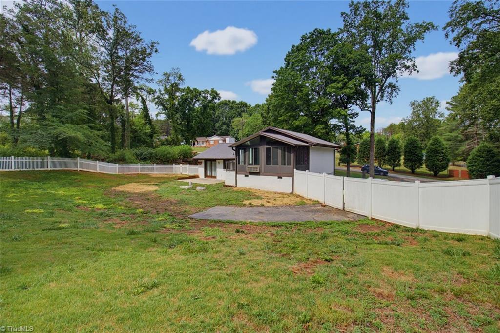 1550 Sauratown Road