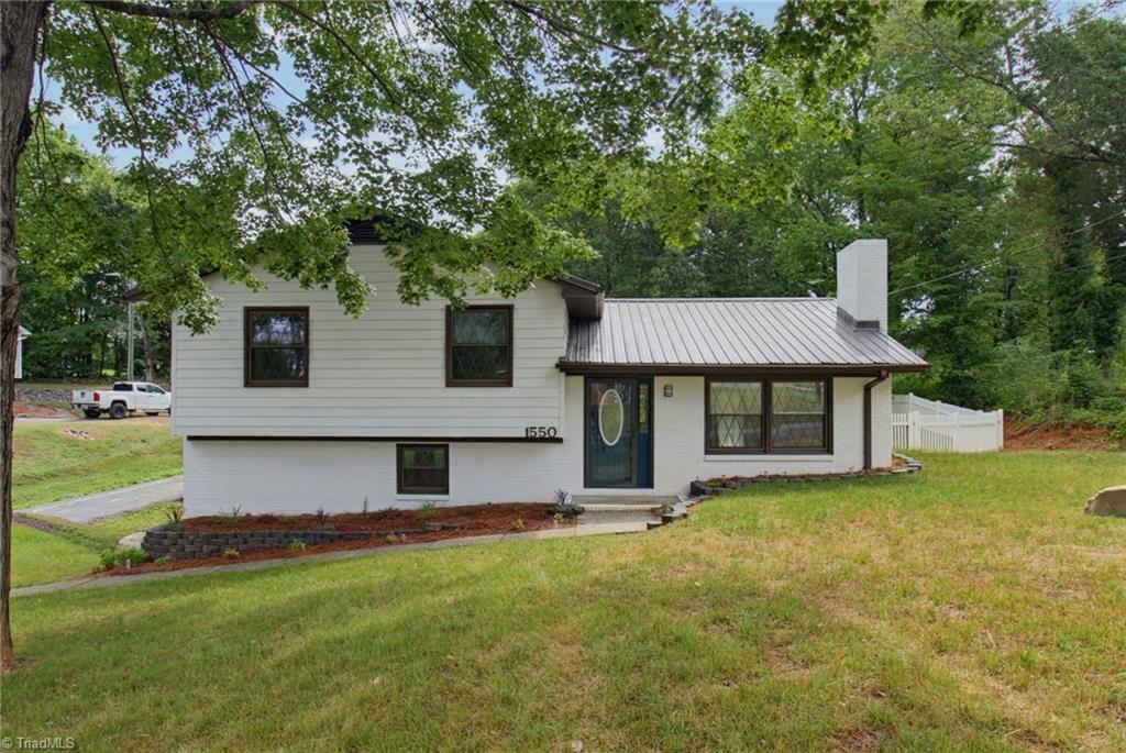 1550 Sauratown Road