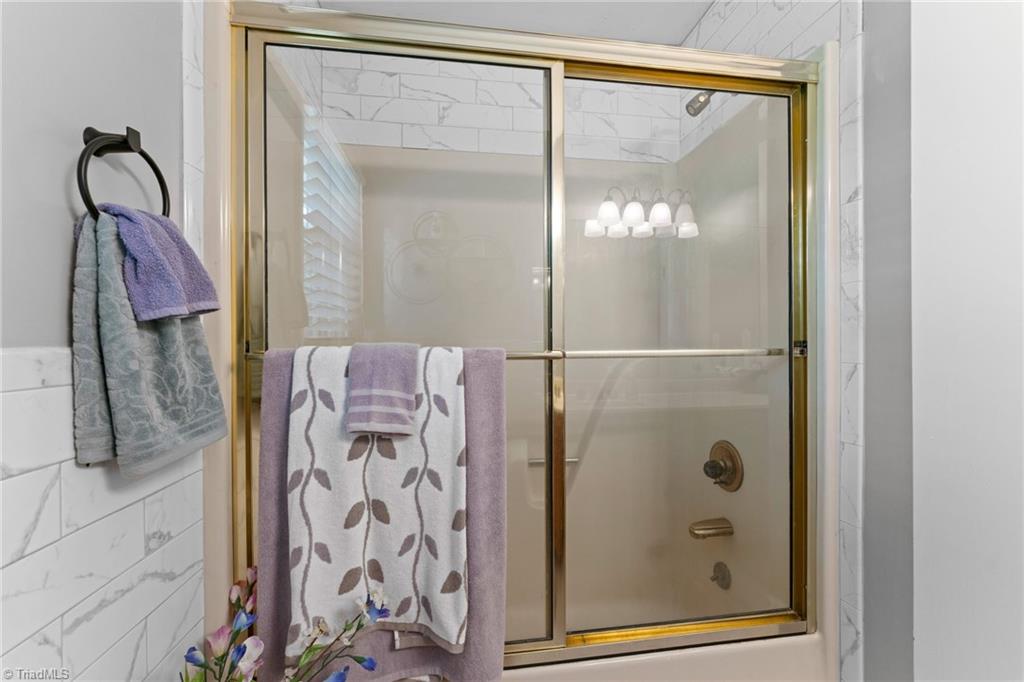 5754 Stanleyville Drive, Winston-Salem