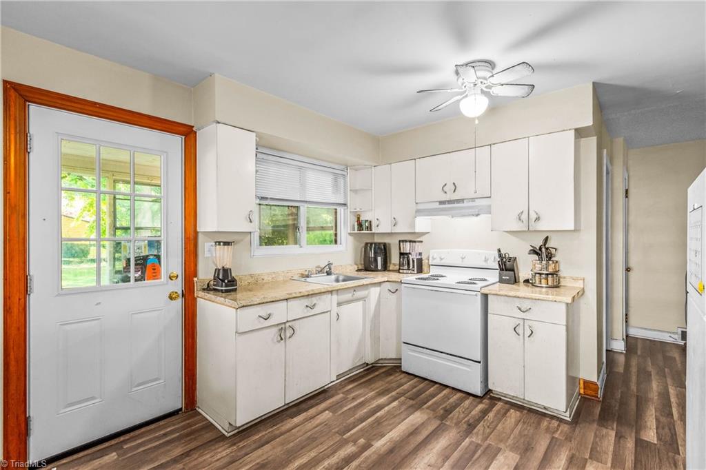 2427 N Patterson Avenue, Winston-Salem