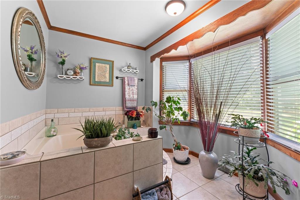 5754 Stanleyville Drive, Winston-Salem